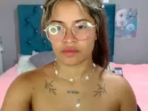 Cam4 Private Sex Chat of mia_sexgirl
