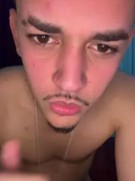 Cam4 Free Porn Cam of Ravel55