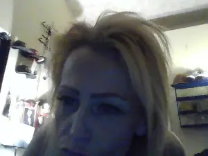 Cam4 Adult Webcam of 8Cake