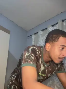 Cam4 Live Sex Cam of Sdpedro