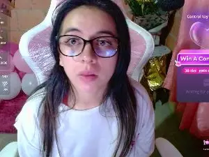 Cam4 Live Sex of Maggie_Fox