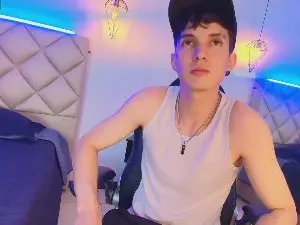 Cam4 Free Live Porn of Jheampiero