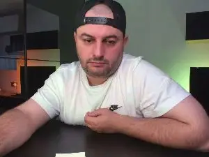 Cam4 Watch Live Sex Cams of DravenPeak
