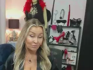 Cam4 Watch Live Sex Cams of crystal__xxx