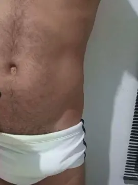 Cam4 Live Porn of HShotsmilegyn