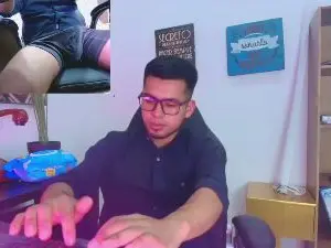 Cam4 Sex Cam of ThiagoVegga