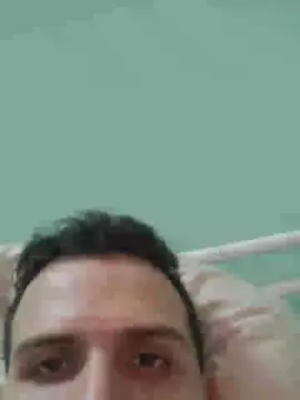 Cam4 Sex Cam of Dylanjosue