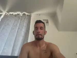 Cam4 Free Live Porn of helios19895