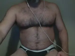 Cam4 Live Porn of hairymofos