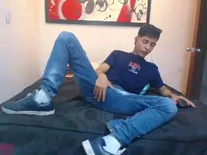 Cam4 Free Porn Cam of hardsexlove08