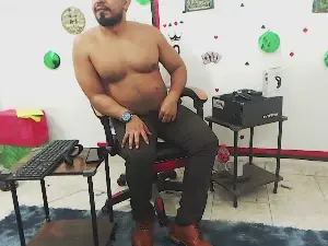 Cam4 Watch Live Sex Cams of KalethBigDick88