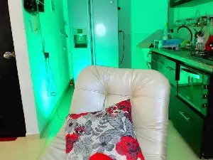 Cam4 Adult Webcam of fox_couple69
