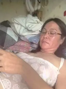 Cam4 Free Live Porn of WildLady