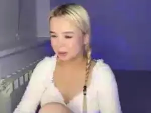 Cam4 Live Sex Cam of ChandraJeske