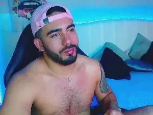 Cam4 Live Sex of ethanhairy