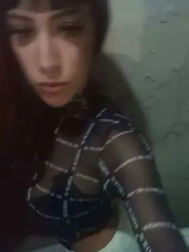 Cam4 Sex Cam of Lunati19