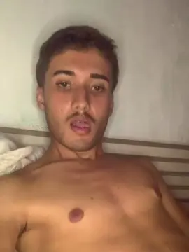 Cam4 Live Sex Cam of CaioBernardi