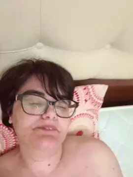Cam4 Live Sex of Cherubina85