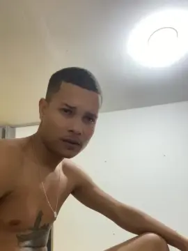 Cam4 Watch Live Sex Cams of lucas7285