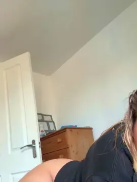 Cam4 Free Live Porn of Olivia_jadexox