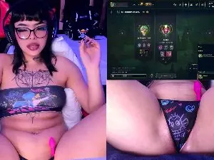Cam4 Free Live Porn of Nyveth