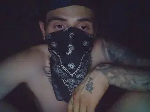 Cam4 Free Live Porn of Begging4more
