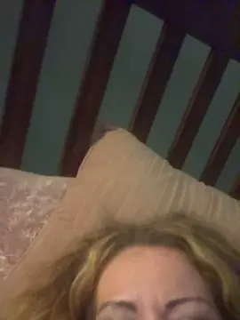 Cam4 Live Sex Cam of Comeplaywithme8