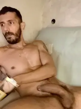 Cam4 Private Sex Chat of Araboy30