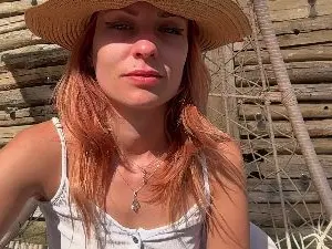 Cam4 Adult Video Chat of Karoline121