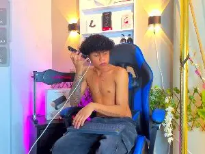 Cam4 Live Sex of Taylor_Black_