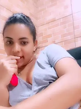 Cam4 Live Sex of Brendasales