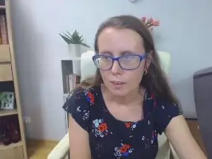 Cam4 Watch Live Sex Cams of Lizzy_Femme