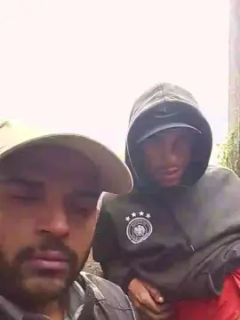 Cam4 Sex Cam of PeludassoBaiano
