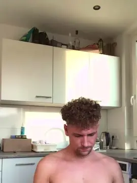 Cam4 Live Porn of youngplayboymm