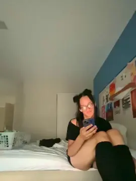 Cam4 Free Live Porn of Dollya