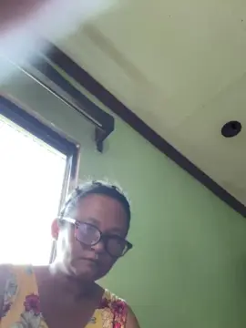 Cam4 Live Sex Cam of Lyne1981