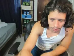 Cam4 Adult Video Chat of Tonnymiller