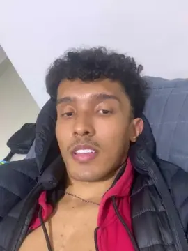Cam4 Watch Live Sex Cams of MavyFelipe