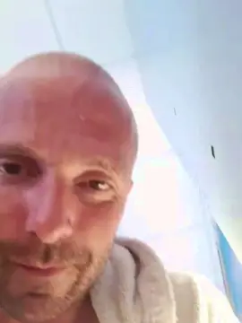 Cam4 Live Porn of Gnaro90