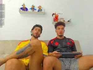 Cam4 Free Live Porn of PJstr8_gymbros