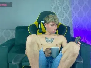 Cam4 Live Porn of Twinfire_zeus