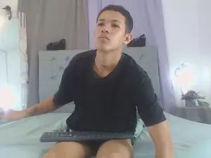 Cam4 Live Porn of PhillipCox