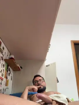 Cam4 Nude Webcam of Fraism