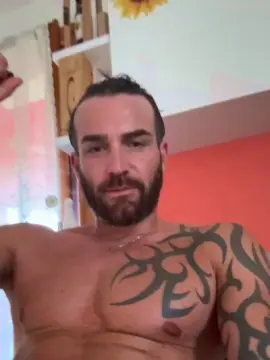 Cam4 Live Sex of Danielhurus
