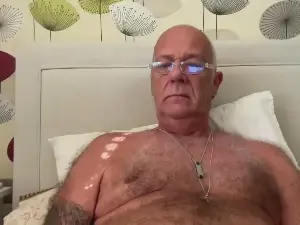 Cam4 Live Porn of The_helmet7