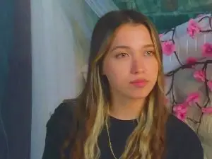 Cam4 Sex Cam of AnnaBerrys