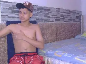 Cam4 Free Live Porn of mr_nicovp