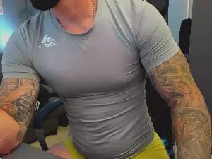 Cam4 Adult Webcam of AronGrant