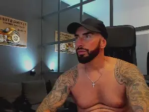 Cam4 Sex Cam of AronGrant