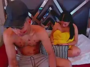 Cam4 Live Sex of Milo_and_Mily